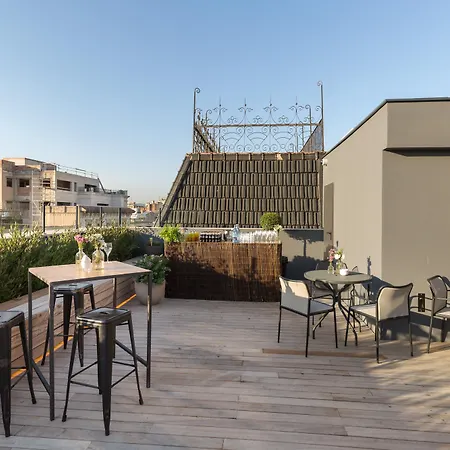 Mate Gerard 4* Barcelona