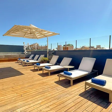 Mate Gerard 4* Barcelona