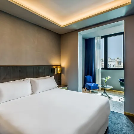 Mate Gerard Hotell 4*