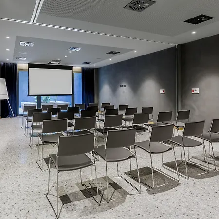 Mate Gerard Barcelona