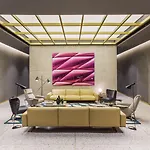 Mate Collection Gerard, Hotel