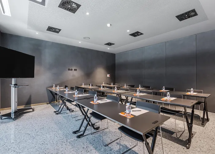 Mate Collection Gerard, Hotel