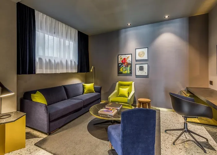 Mate Collection Gerard, Hotel