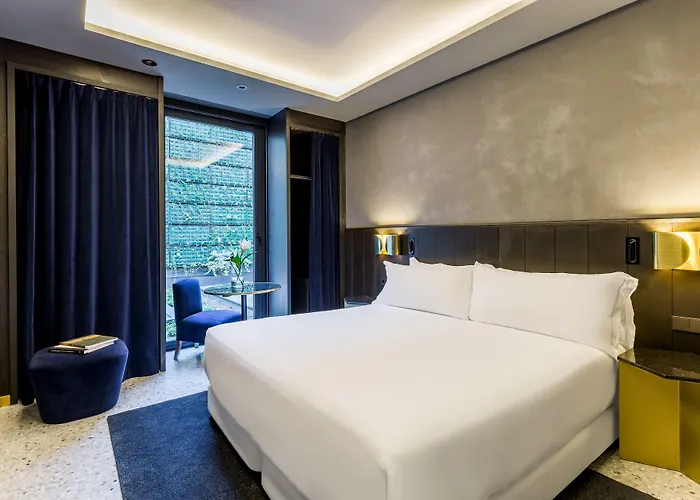 Mate Collection Gerard, Hotel 4*