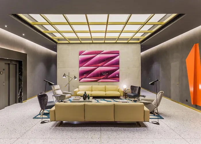 Mate Collection Gerard, Hotel