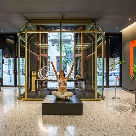 Mate Collection Gerard, Otel 4*