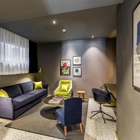 Mate Collection Gerard, Otel Barselona